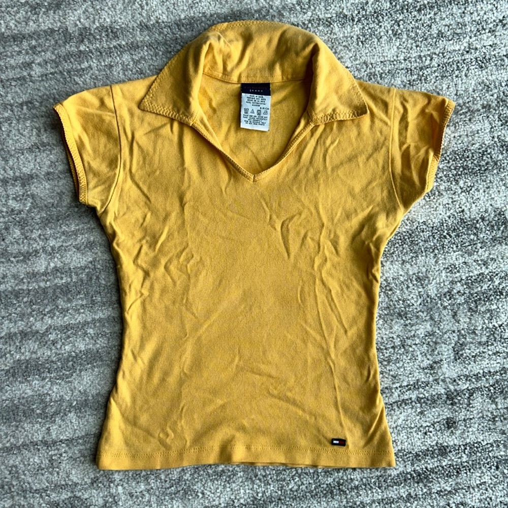 Tommy Jean Yellow Collared Short-Sleeve